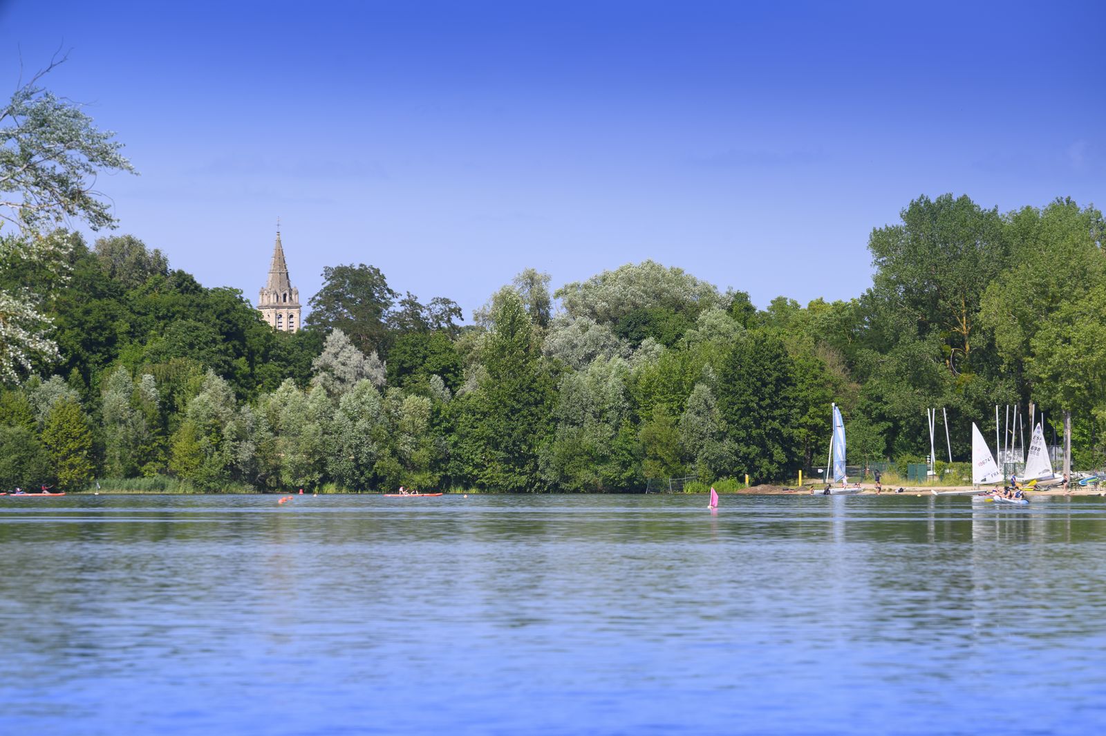 Cergy-Pontoise leisure island