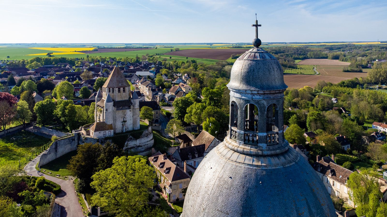 Provins